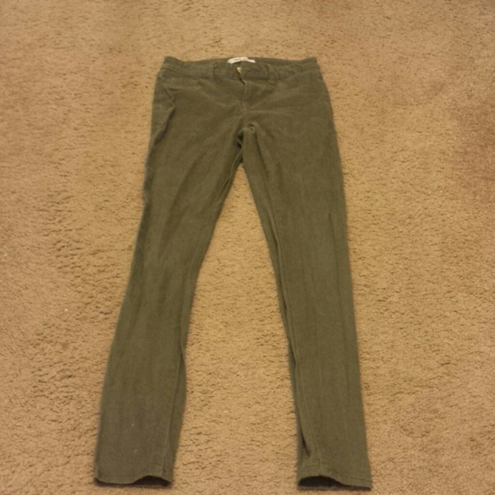 Green skinny jeans